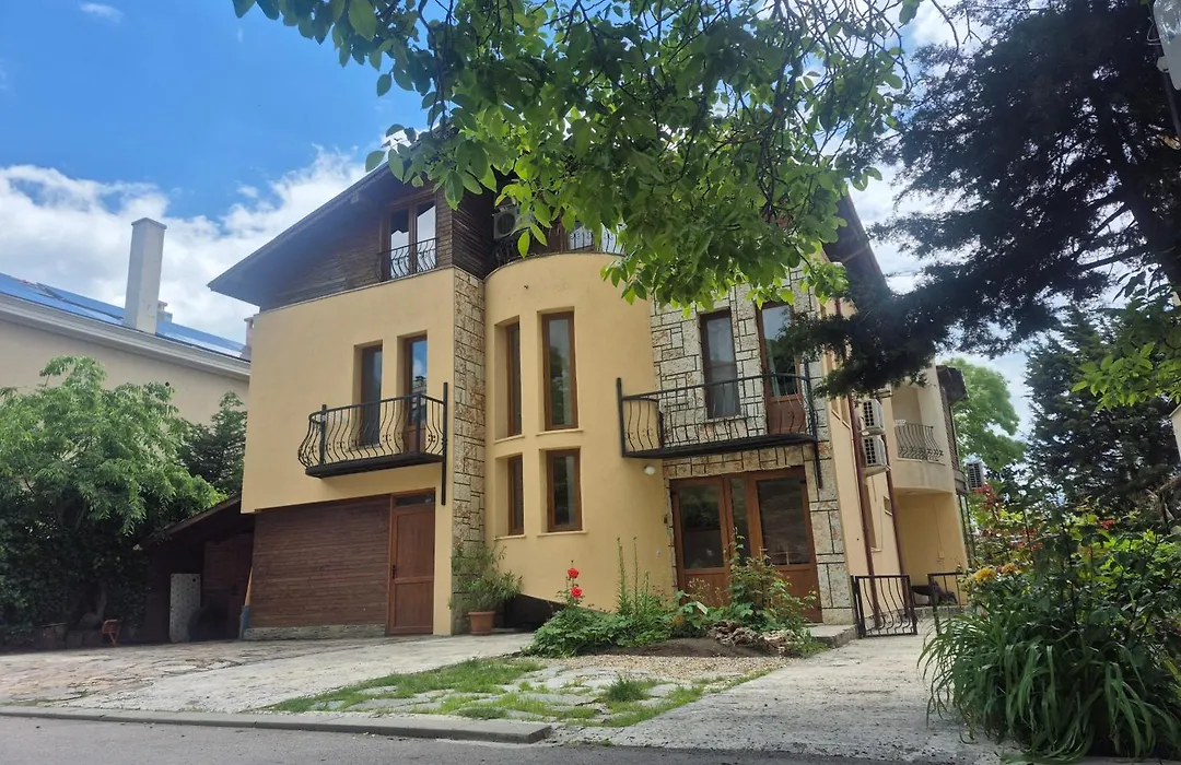 Villa Maxim-1